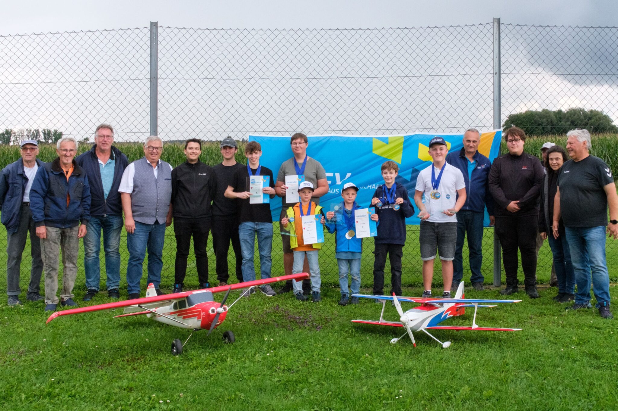 Gruppenbild scaled