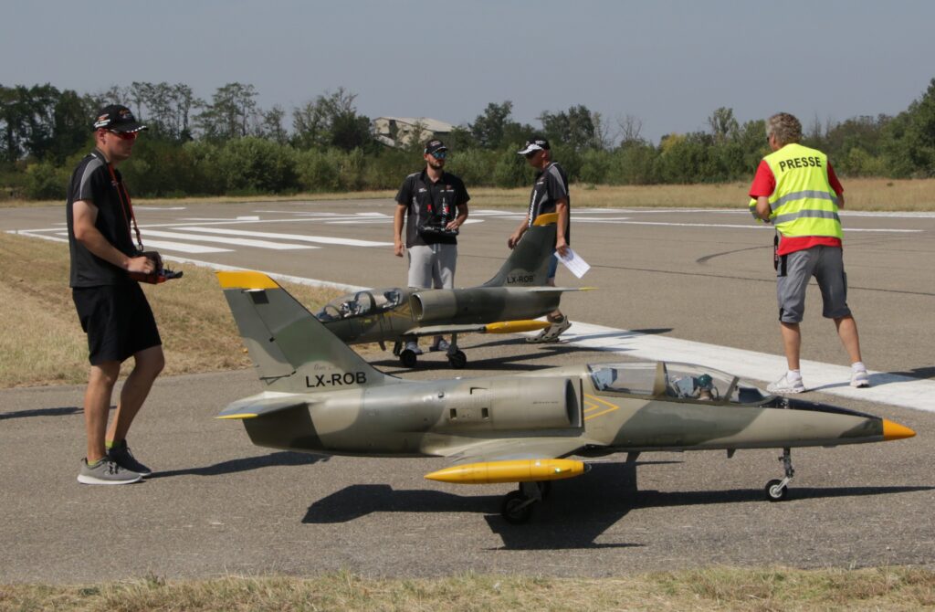 2891D242 9FEE 4B9A 947A 5B8516927D23 L0 001